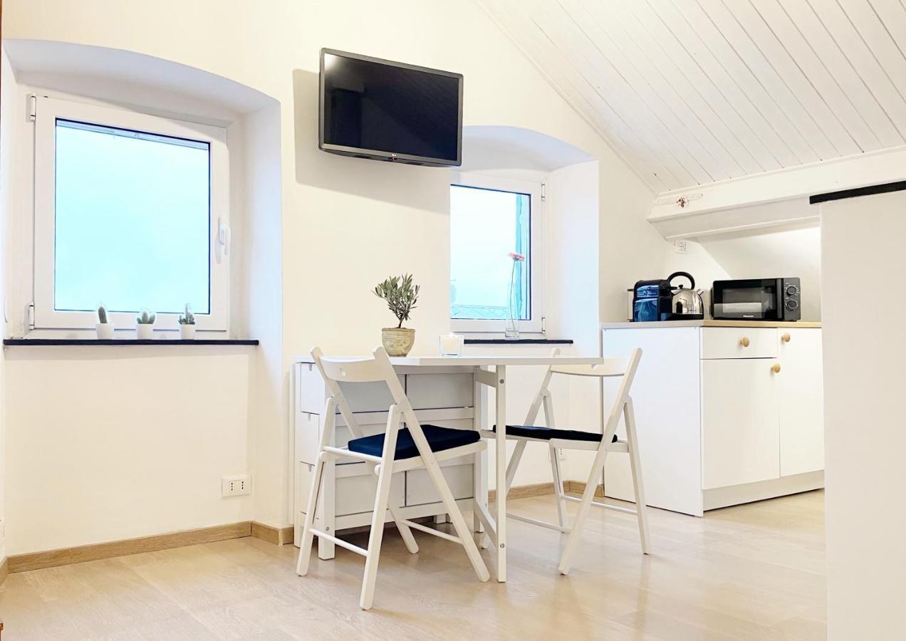 La Finestra Sull'Oasi Apartment Генуа Екстериор снимка